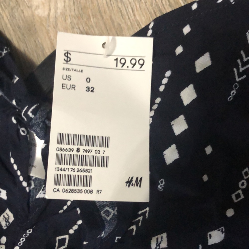 Clothing bundle - Picture 5 of 8